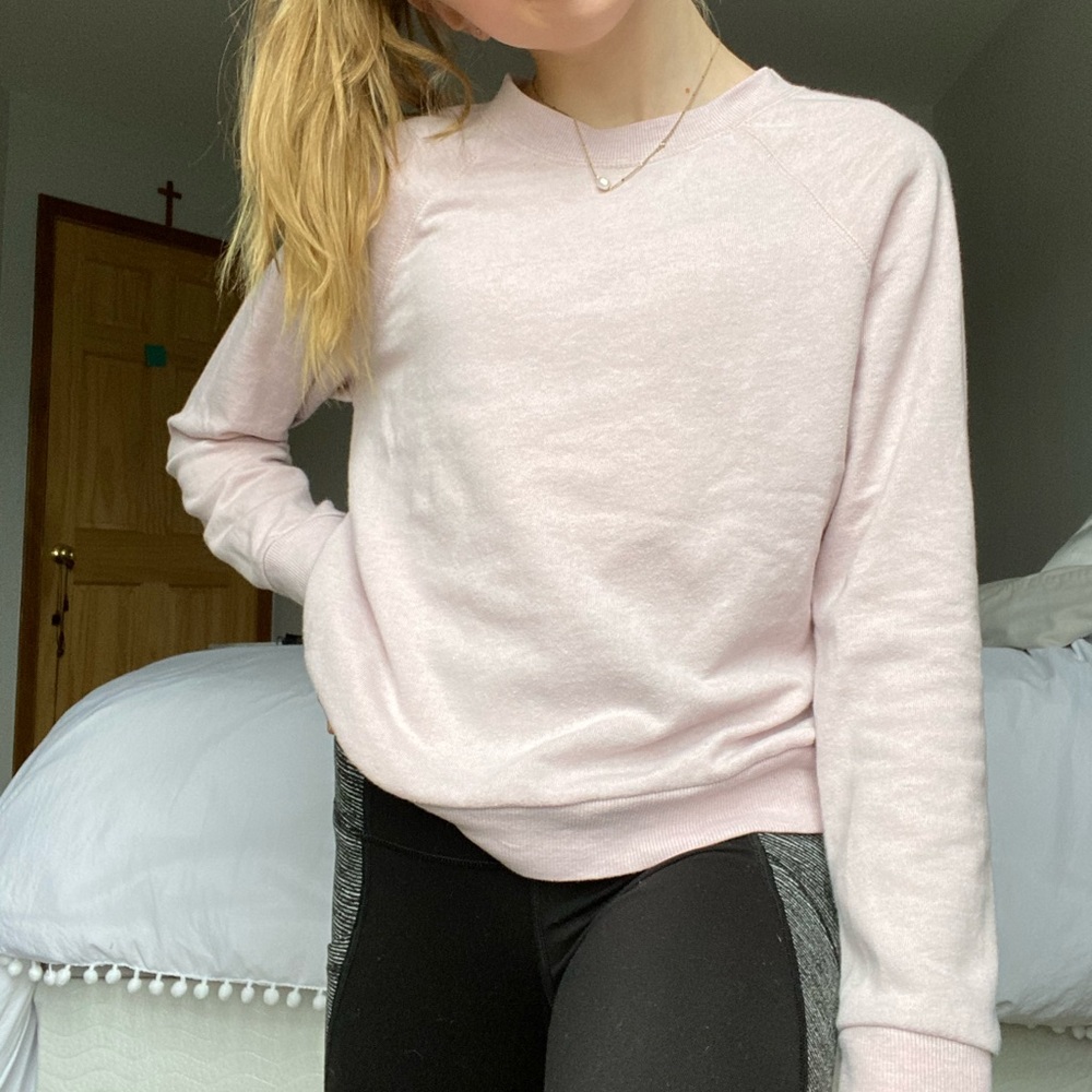 pink sweatshirt